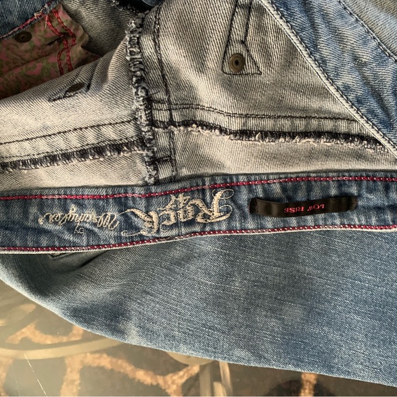 Rock 47 by Wrangler Capris - Picture 4 of 5